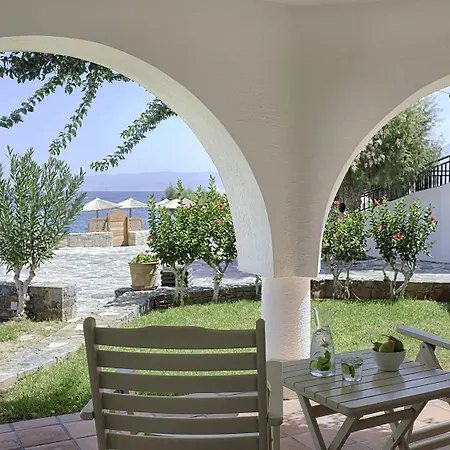 Курортний комплекс Creta Maris