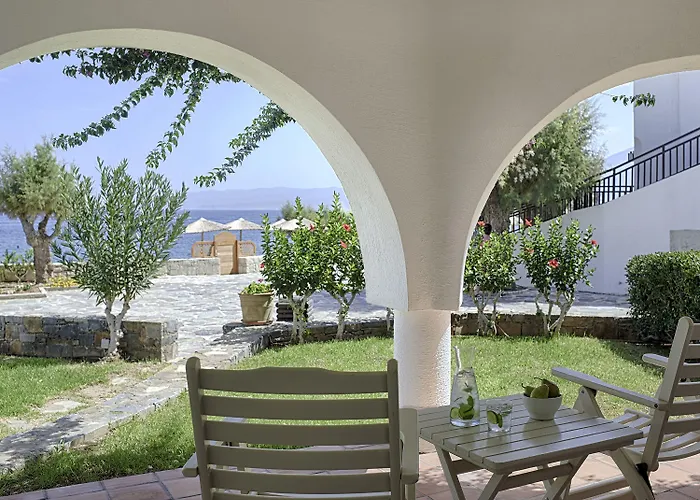 Üdülőközpont Creta Maris